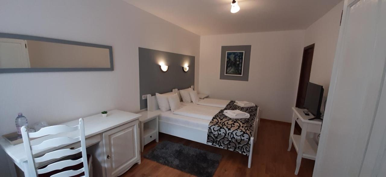 Gasthof Clara Sibiu Rum bild